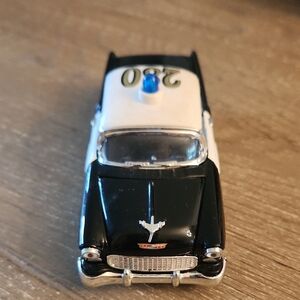 Franklin Mint Black and White Police Car